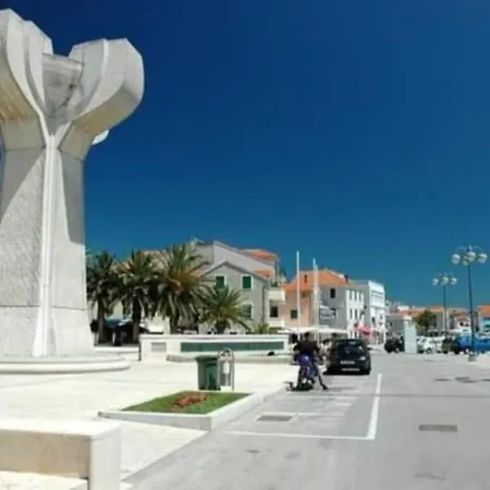 Nautica Casa , Two Terraces, Garden, Bbq, Garage, Centar Of Croatia Hotel 3*