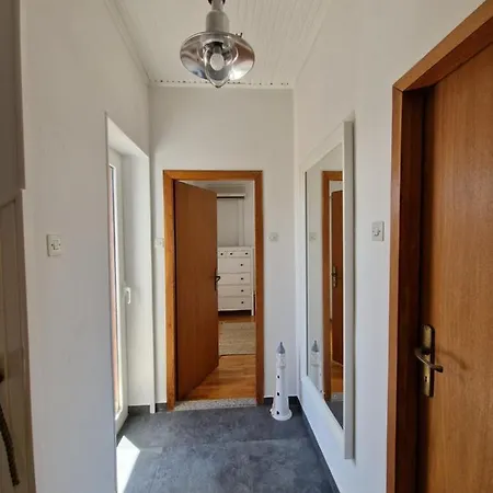 Nautica Casa , Two Terraces, Garden, Bbq, Garage, Centar Of Croatia Hotel 3*