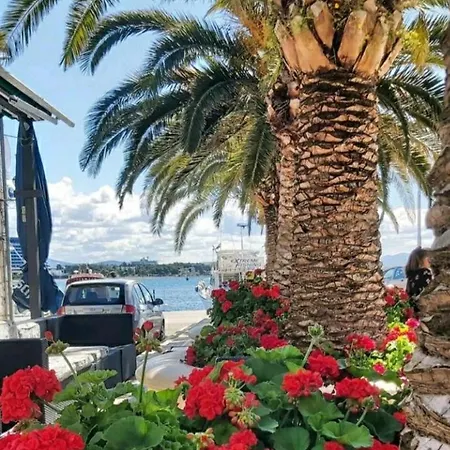 Nautica Casa , Two Terraces, Garden, Bbq, Garage, Centar Of Croatia Hotel